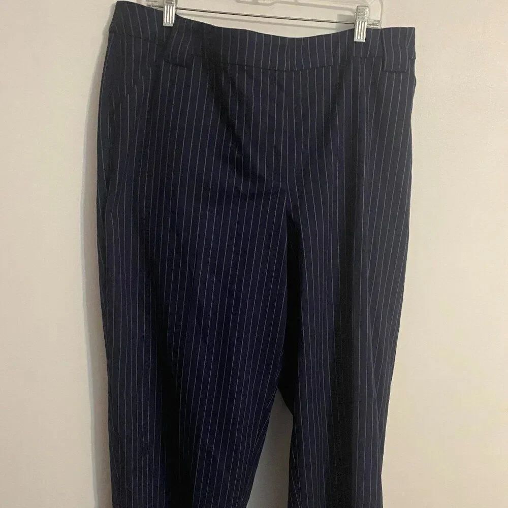Lane Bryant Navy Blue/White pinstripe wide-leg trousers, size 22